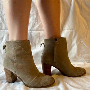 TOMS Gray Heeled Suede Booties - US size 8
